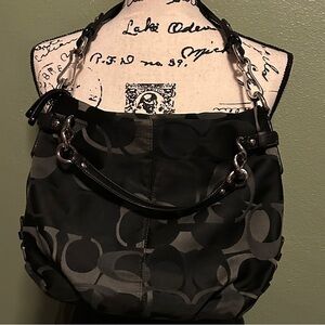 Coach Elegant Black and Gray Shoulder Bag